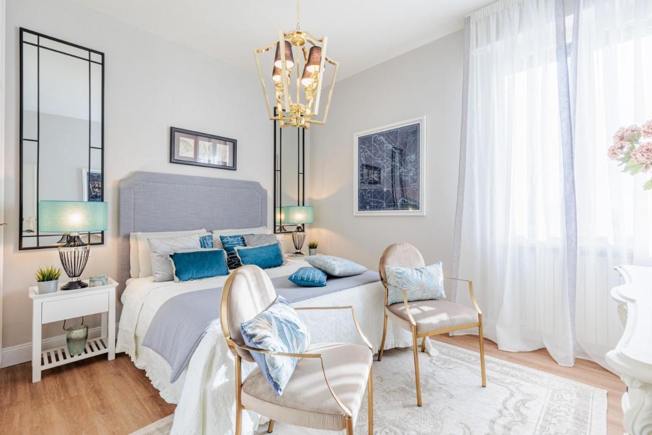 "Libeccio Apartment" Fronte Mare Con Garage Privato Lido di Camaiore Exterior foto